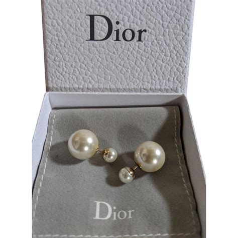 boucle d'oreille perle dior|boucles d'oreilles femme.